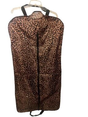 NWT Chico’s Leopard Garment bag